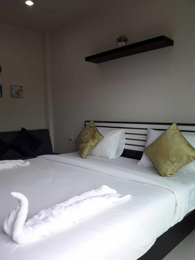 Kim Lung Airport Hotel Patong Exterior foto