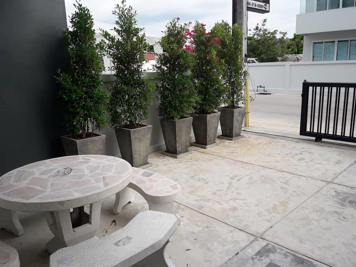 Kim Lung Airport Hotel Patong Exterior foto